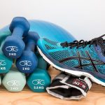 Personal trainer in Bonn providing individualized fitness guidance and training support to client