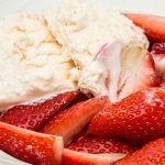 Professional soft ice machine for restaurants and retail businesses, producing fresh ice cream with advanced cooling system